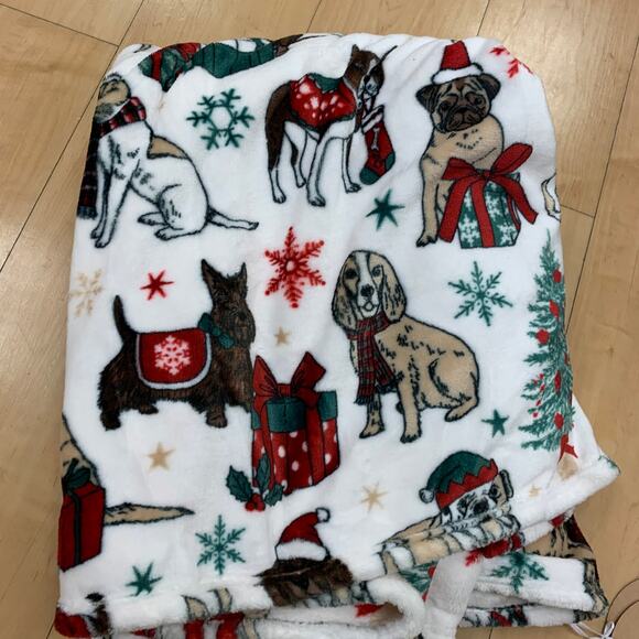 Holiday Dog Pug Beagle French Bulldog dachshund Plush Christmas Throw Blanket - Picture 8 of 13